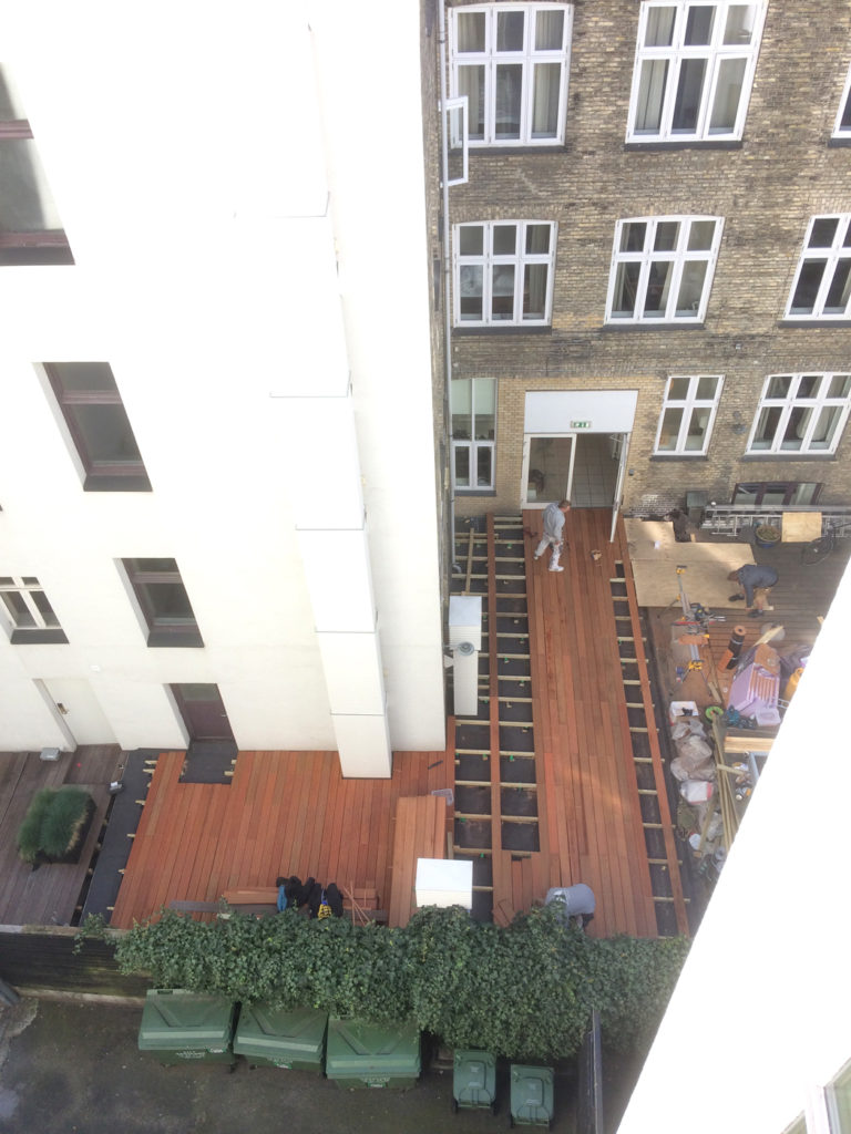 The construction workers that woke me up early every morning... View from my room's balcony.